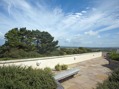 trädgård, The Sergeants Quarters, Golden Hill Fort in Freshwater North