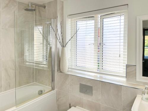 Fürdőszoba, Olivers View in Sawdon