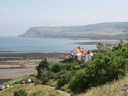 Exterior view, Flagstaff Cottage in Robin Hood's Bay