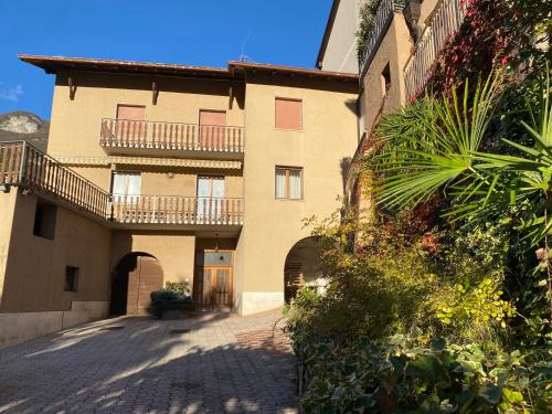  Casa alla Fontana in Serravalle allʼAdige