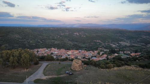 Skats, A casa di Pietro in Norbello