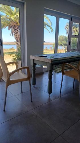 Kingfisher by the river - self catering in Veldrif
