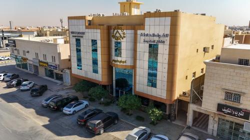 Quiet Rooms 14 Serviced Apartments – khách sạn tại Al Hamra