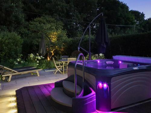 Exterior view, The Coach House in Fordingbridge