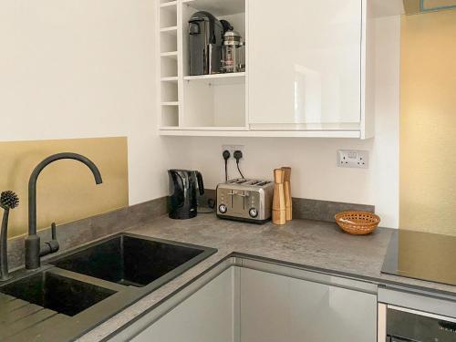 Kitchen, The Coach House in Fordingbridge