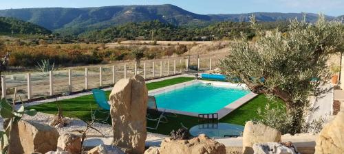 Villa with private pool and panoramic view in Felines-Minervois