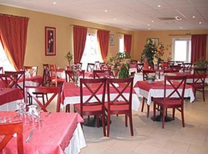 Restaurant, Hotel Le Colombier in Larche