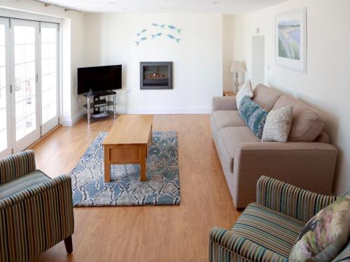 Manor Cottage in West Pentire