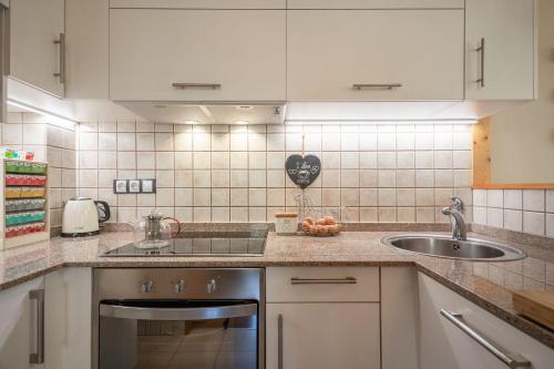 UNIQUE 57m2 Terraza BBQ vista mágica1-0 (UNIQUE 57m2 Terraza BBQ vista magica1-0) in Prats