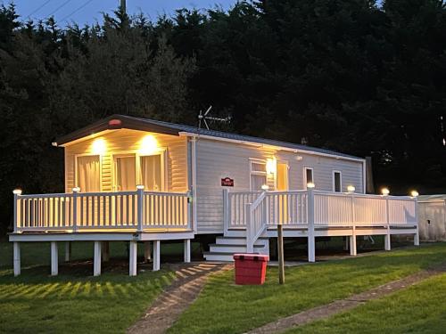 Isle of Wight Caravan 2
