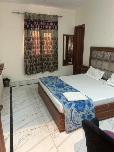 Hotel Rest INN in Zirakpur