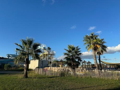 สภาพแวดล้อมโดยรอบ, Bungalow 507 3ch wifi Camping Siblu Lac de Rêves (Bungalow 507 3ch wifi Camping Siblu Lac de Reves) in เปรอลส์