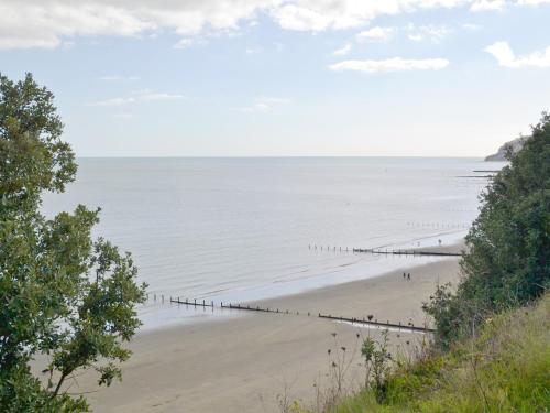 Exterior view, Apple Tree Cottage in Lake North