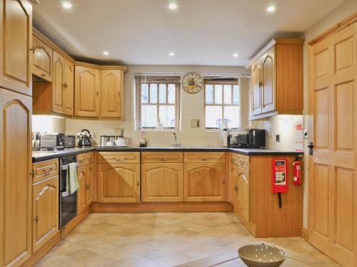 virtuve, The Olde Granary - E4298 in Plealey