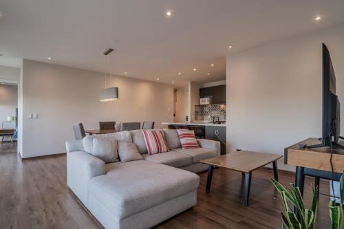 Elegante apartamento 3 recamaras Juriquilla – khách sạn tại Jurica