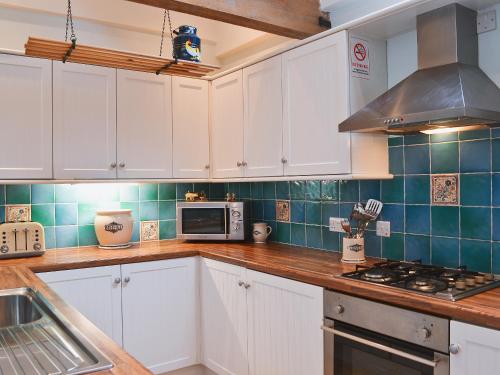 virtuve, Piglets Place - E4300 in Plealey