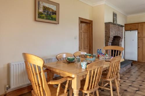 設施, Ballyneill Farmhouse in 卡里克安蘇爾