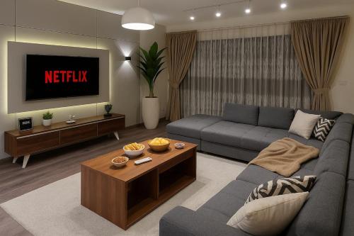 Modern 3BR Haven - In Heart of Beautiful Madinaty