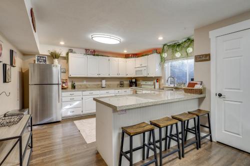 Game Room + Hot Tub: Salt Lake City Area Apt in Bluffdale (UT)