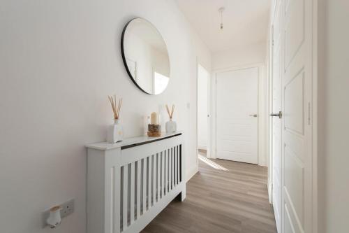 Casa Di Dolce Two Bedroom Apartment with Balcony in Bridge