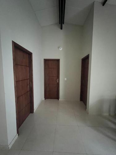 San Antonio Home in Villa Elisa