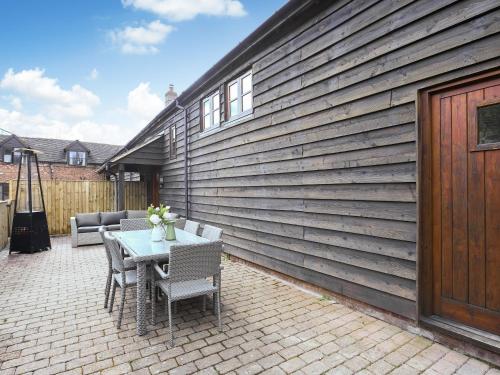 ทัศนียภาพภายนอกโรงแรม, Uk46589 - Kibble in โบสถ์สเตร็ทตัน