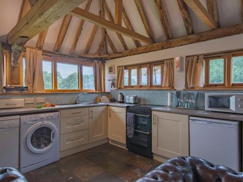 Kitchen, Heron Barn in Hollingbourne