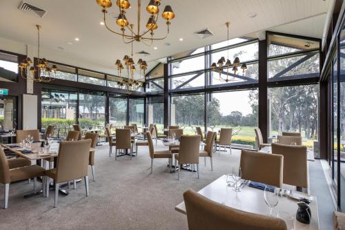 餐厅, 猎人谷伊兰堡酒店 (Chateau Elan at The Vintage Hunter Valley) in 猎人谷