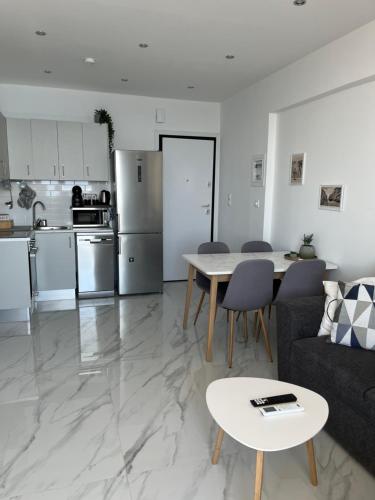 편의 시설/서비스, Ble Property Atlas 9 in 오아시스 (로우트라키 페라코라)