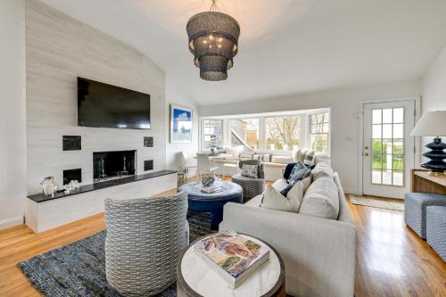 Stunning Westhampton Beach Home with Private Pool in Westhampton Beach, USA
