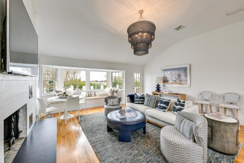 Stunning Westhampton Beach Home w/ Private Pool in Vesthemptonas pludmale (NY)