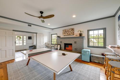 Stunning Westhampton Beach Home w/ Private Pool in Vesthemptonas pludmale (NY)