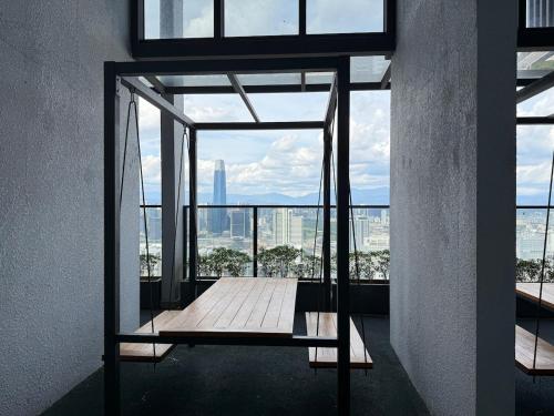 Cozy Skyline Retreat at Trion KL Level 63 - image 12