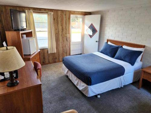 Cool City Motel - image 3
