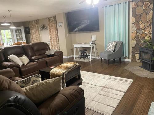 Dirt Road Inn Quiet Country Home in 埃爾姆克里克(NE)