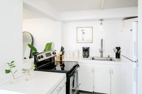 Oceanview Villa Walk to Beach & Cruz Bay in 克魯斯灣