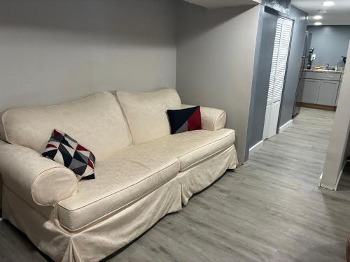 Kelly Townhome Stay in Cedonia