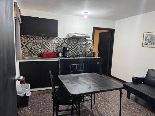 virtuve, SUITE 5 Del Centro de Cuauhtémoc Chihuahua (SUITE 5 Del Centro de Cuauhtemoc Chihuahua) in Ciudad Cuauhtemoc