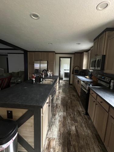 Panther Creek retreat in Hollywood