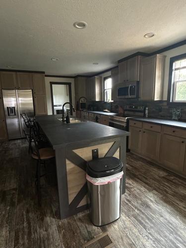 Panther Creek retreat in Hollywood