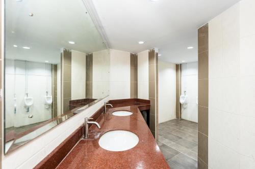 ห้องน้ำ, The Rambuttri Khaosan Bangkok in อื่นๆ