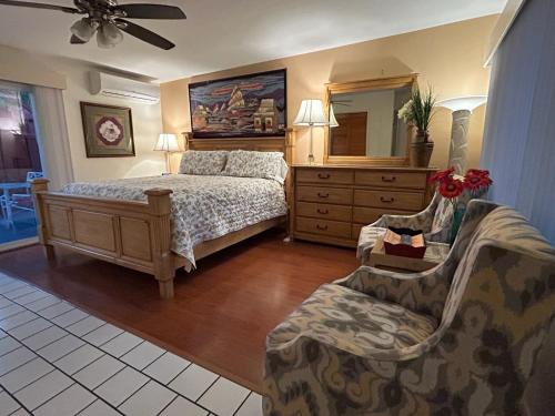 Casa Larrea Inn