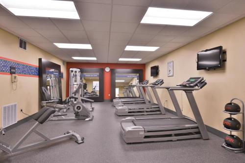 Fitnes center, McKnight Hotel in Ross Township