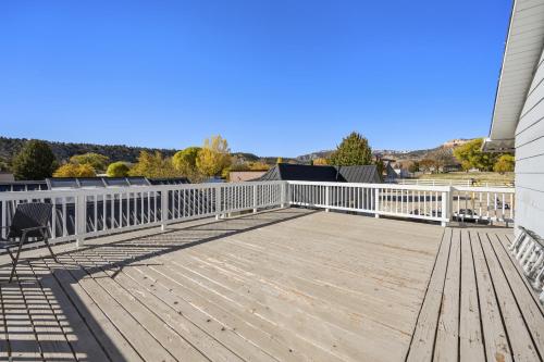 Happy Trails Bed and Breakfast - main image