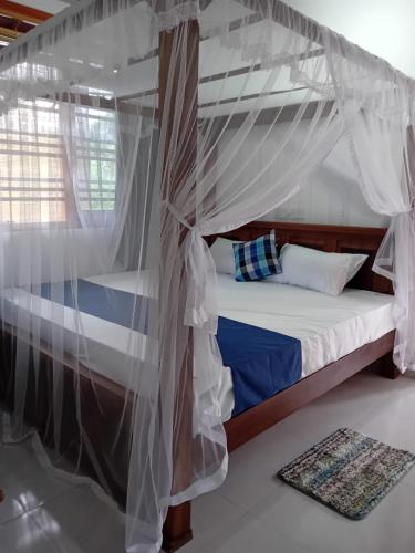 N C Villa - image 3