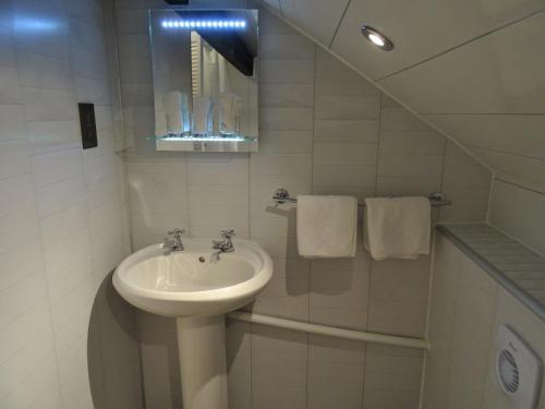 Meadowcroft Guest House Meadowcroft Guest House