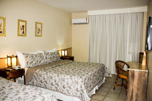 Honeymoon Suite image 1