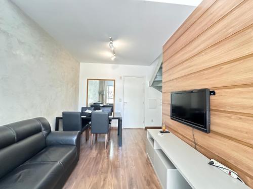 共用ラウンジ/TVエリア, Loft completo e aconchegante Ideal para casal ou trabalho in ヴィーラ アンドラデ