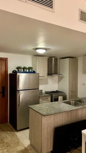 Beautiful 2 bedroom apartment Playa Nueva Romana in La Caña