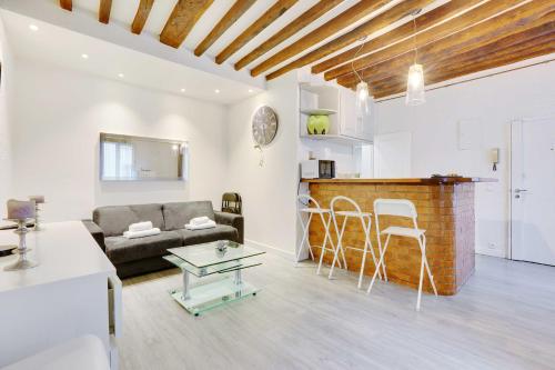 Charming apartment-1BR - 4P- Canal Saint-Martin - main image